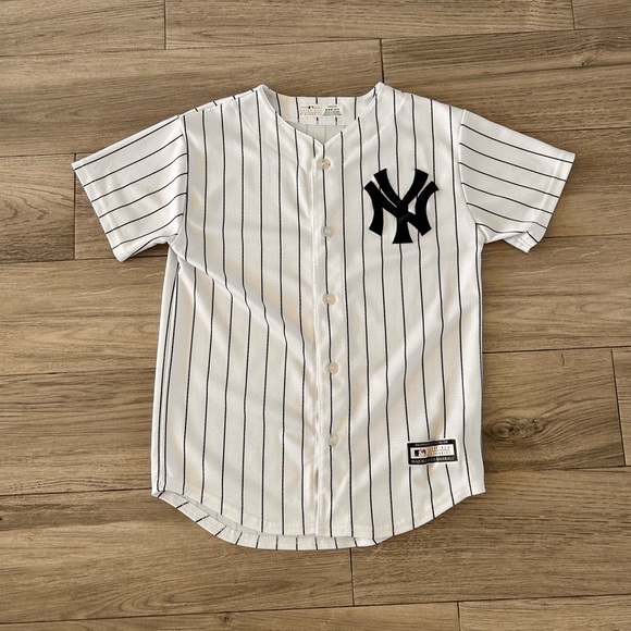White Pinstripe Yankees Baseball Jersey - Picture 1 of 2
